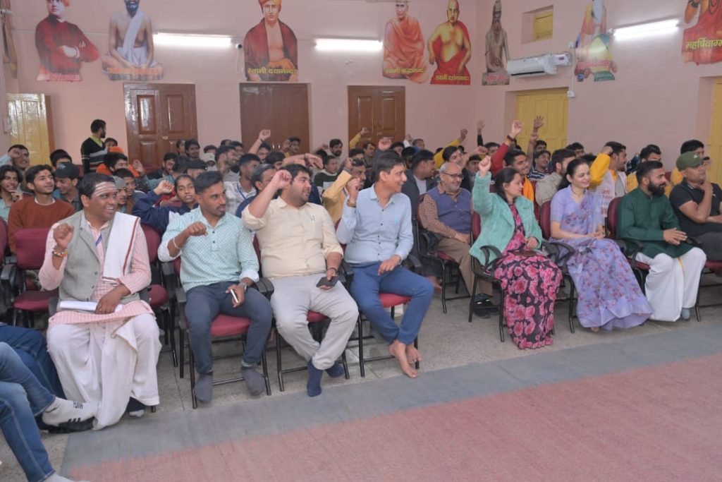 श्री भगवानदास आदर्श संस्कृत महाविद्यालय में वार्षिकोत्सव के द्वितीय दिवस पर खेलकूद प्रतियोगिताओं का आयोजन